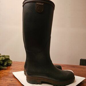 Aigle Parcours Tall Rain Boots Size 40 (Color Bronze)
